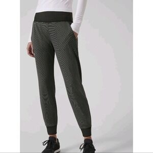 ATHLETA‎ Venice Textured Joggers Pants Wavy Dash Black MEDIUM Pockets Athleisure